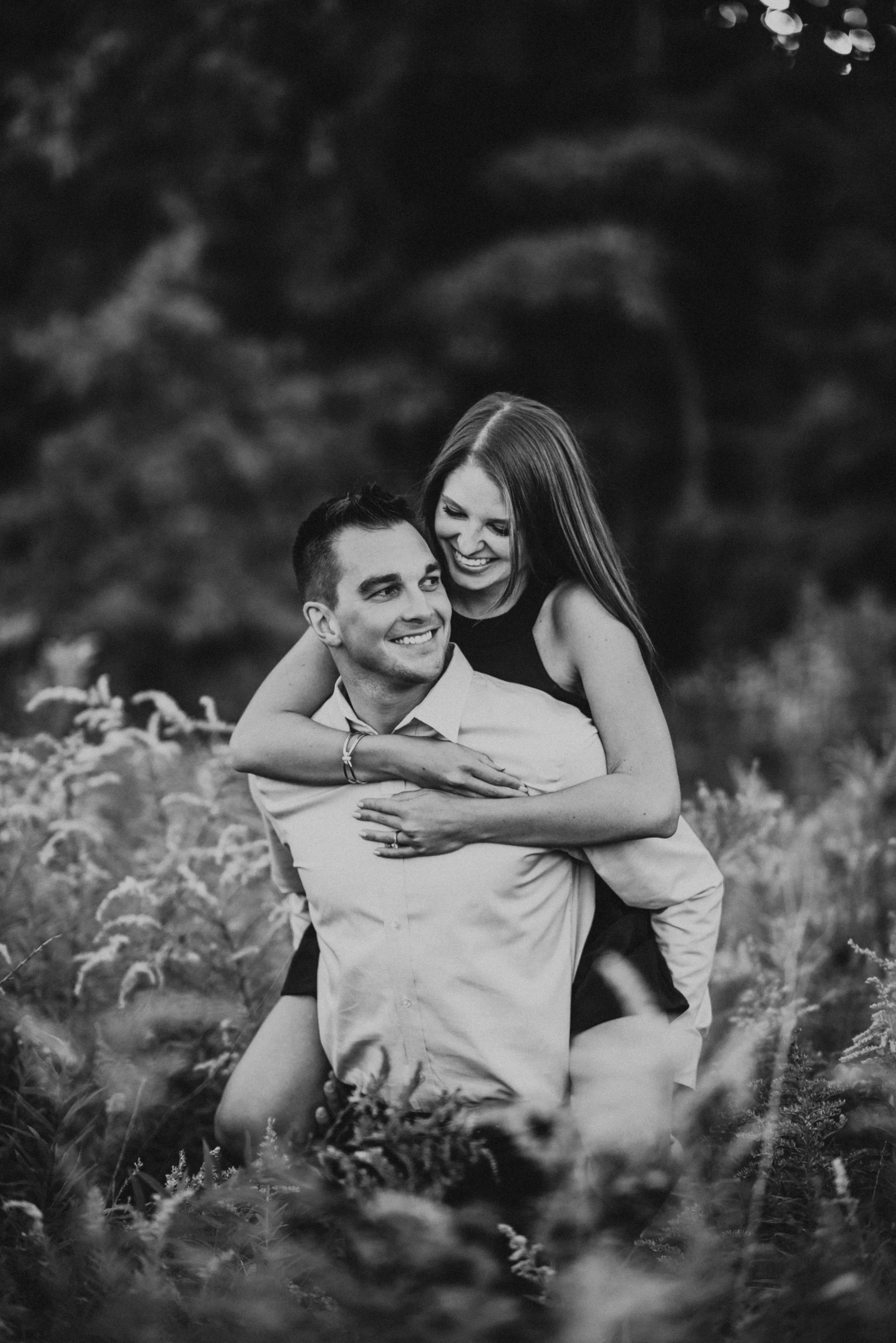 Engagement at Sarah's Vineyard in Cuyahoga Falls Ohio | Emily + Ethan