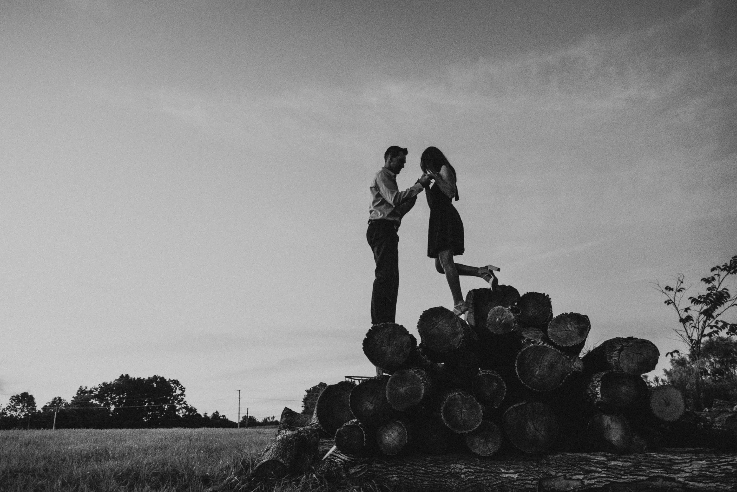 Engagement at Sarah's Vineyard in Cuyahoga Falls Ohio | Emily + Ethan
