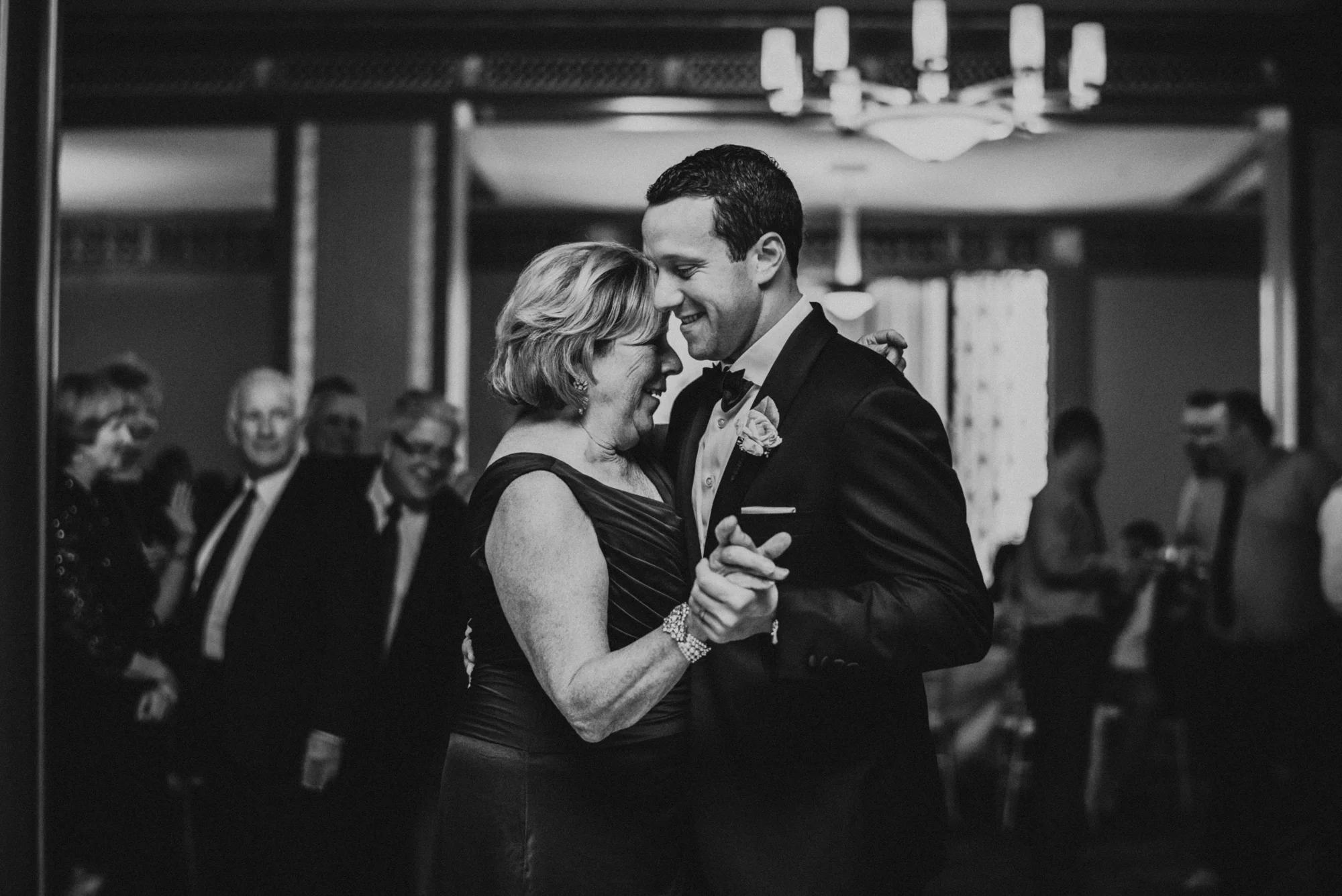 Wedding at The Silver Grille in Cleveland Ohio Brianne + Drew