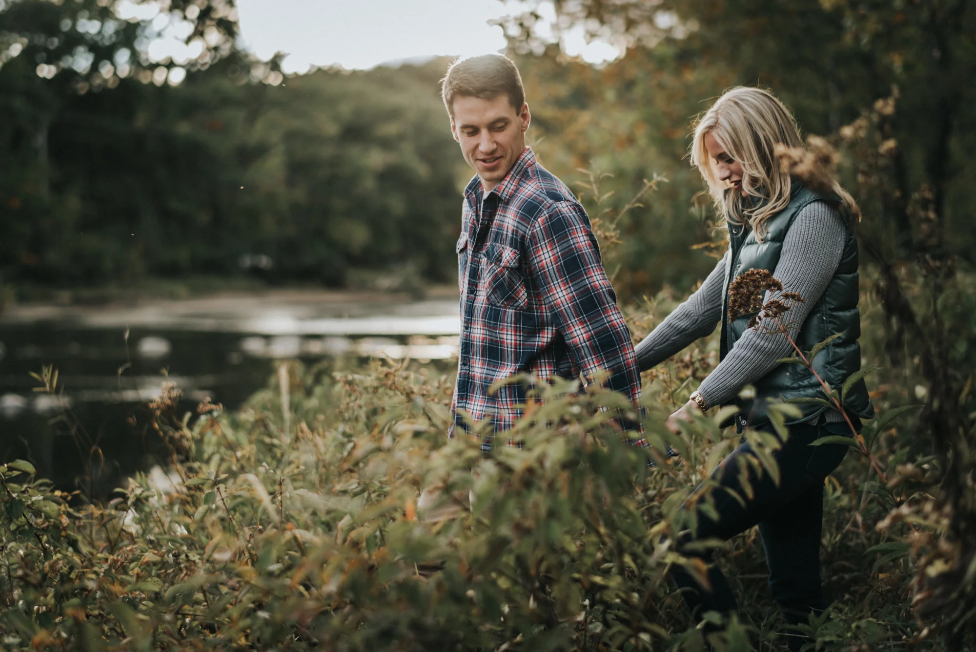 Harpersfield bridge engagement session - katie and nick
