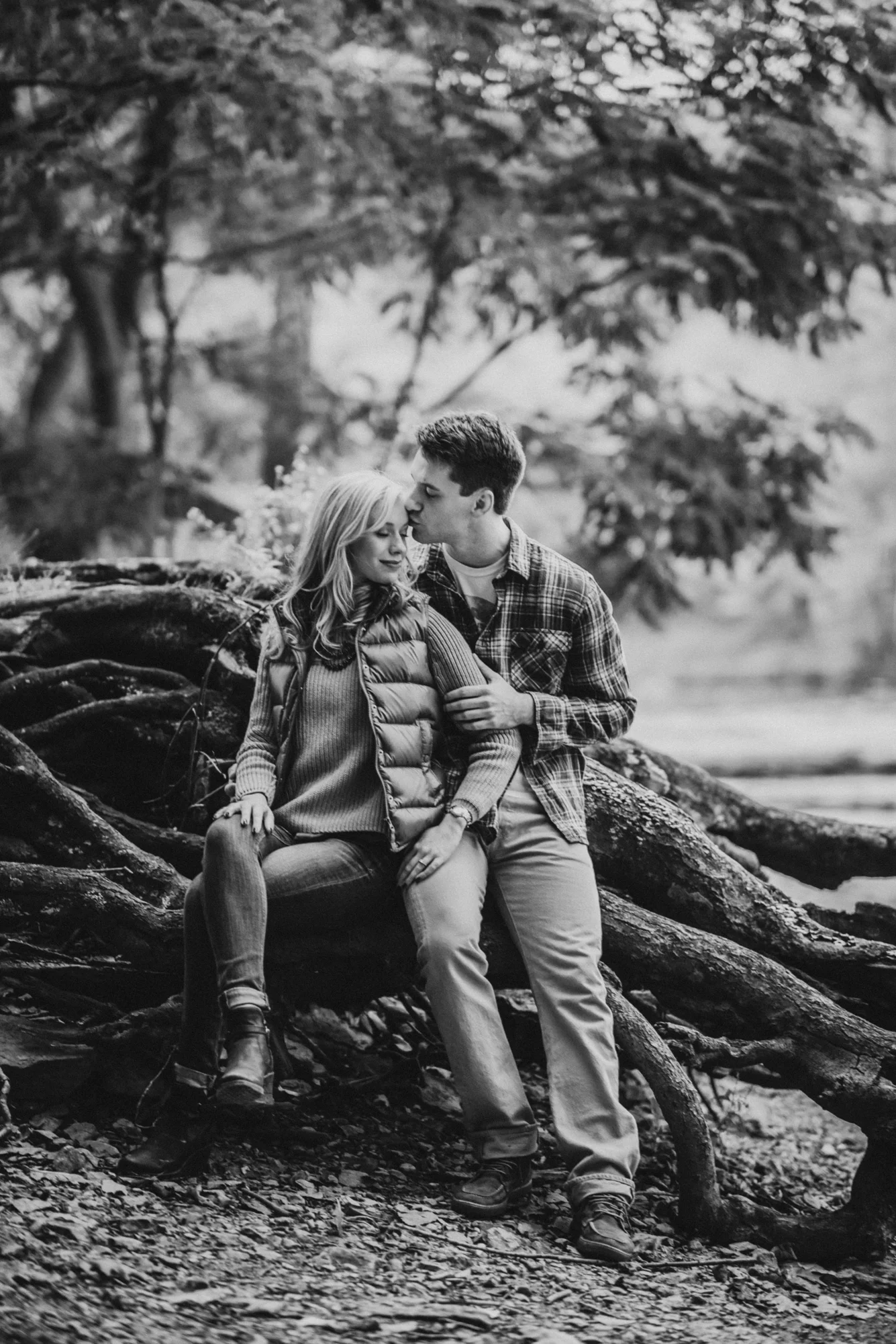 Harpersfield bridge engagement session - katie and nick