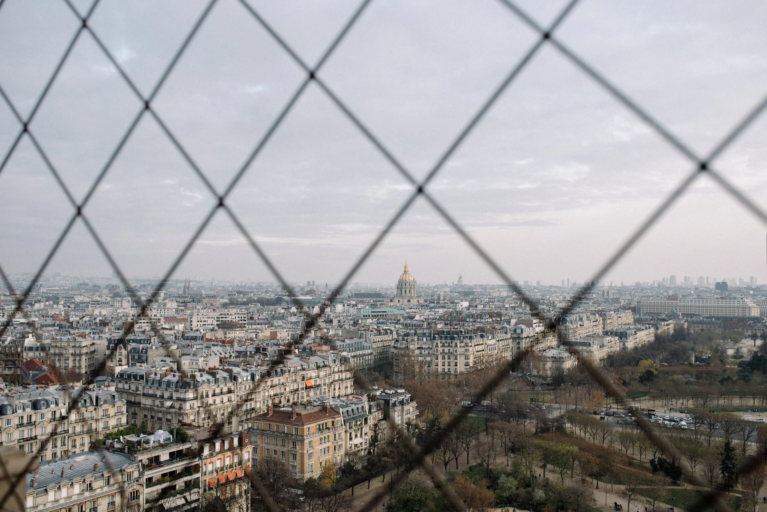 Paris Eurotrip with elopement photographers Nick plus Danee