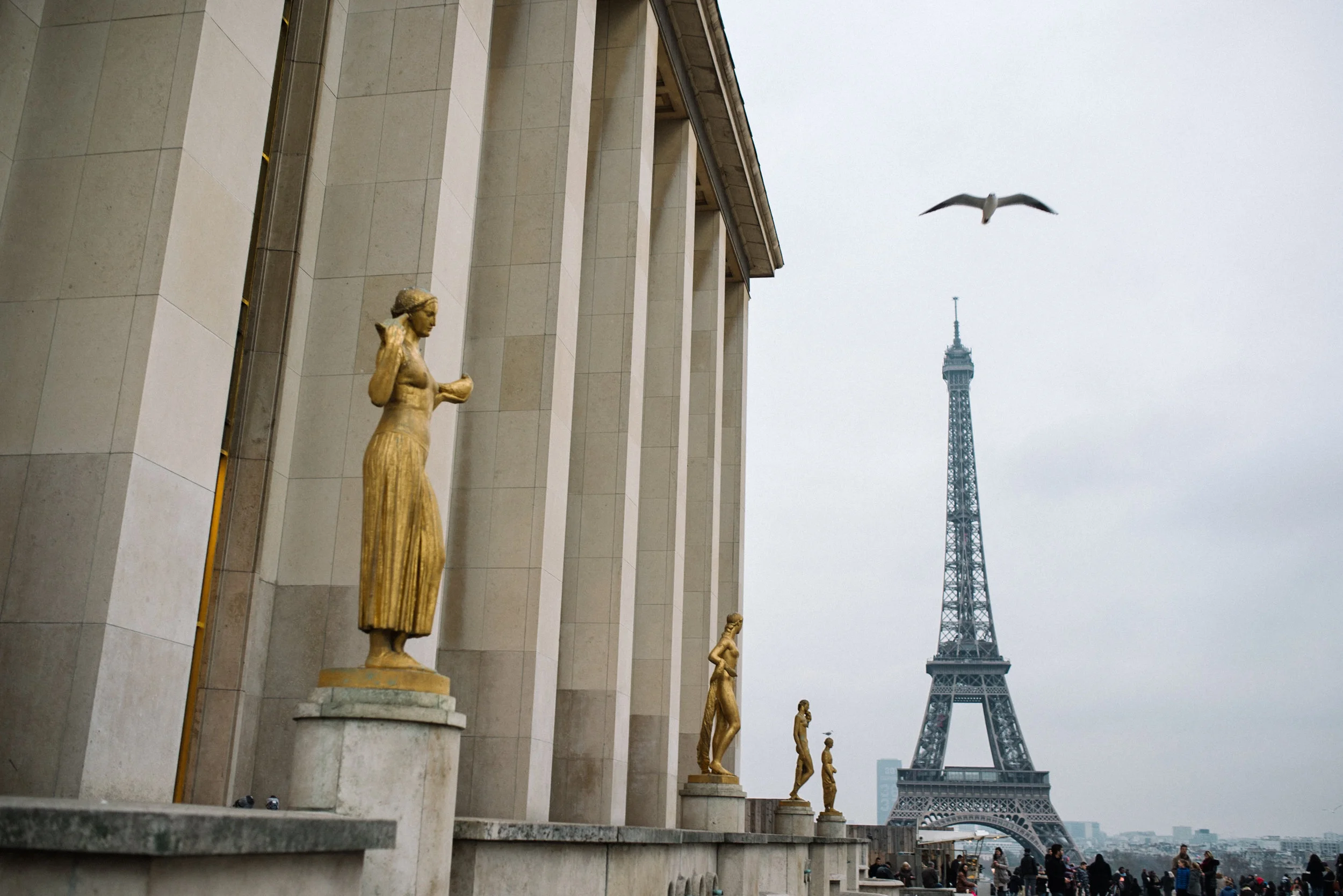 Paris Eurotrip with elopement photographers Nick plus Danee
