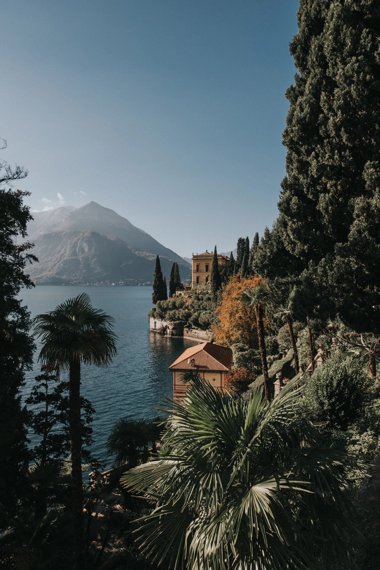 lake como travel photography