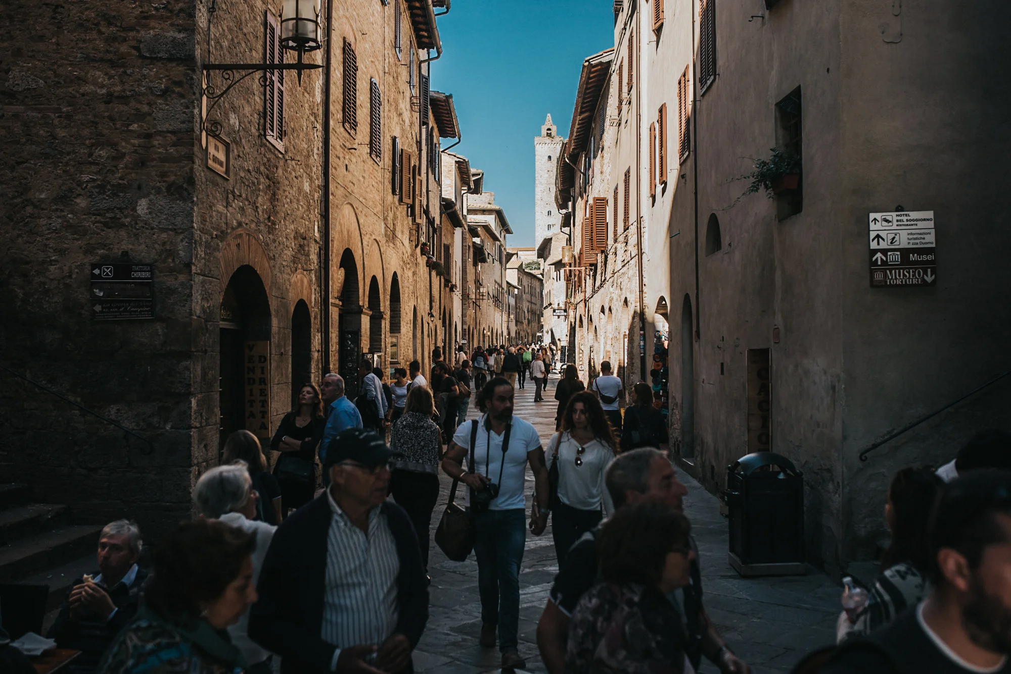 San Gimignano Italy Traveling wedding photographers
