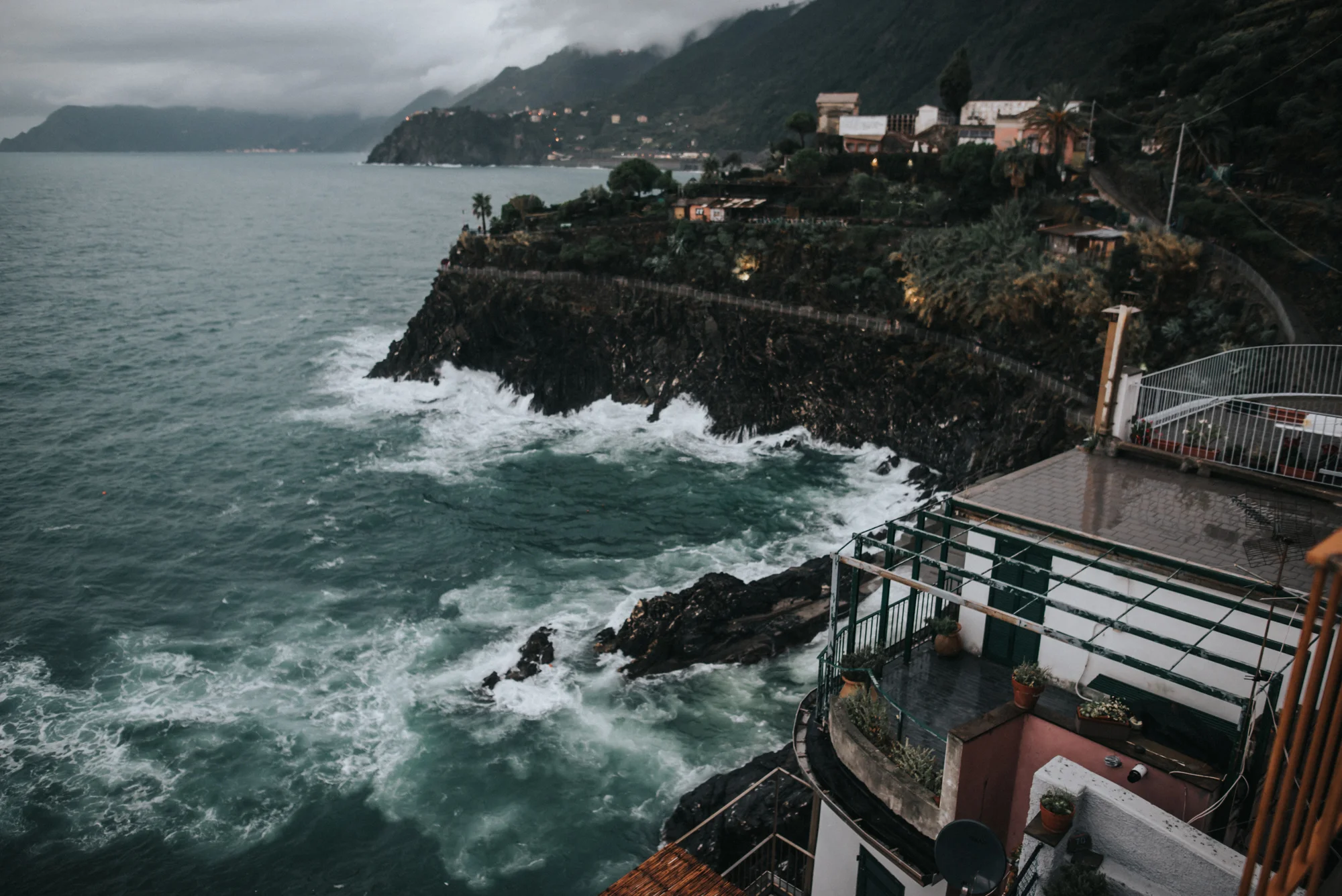 Cinque Terre Italy Backpacking adventure - manarola