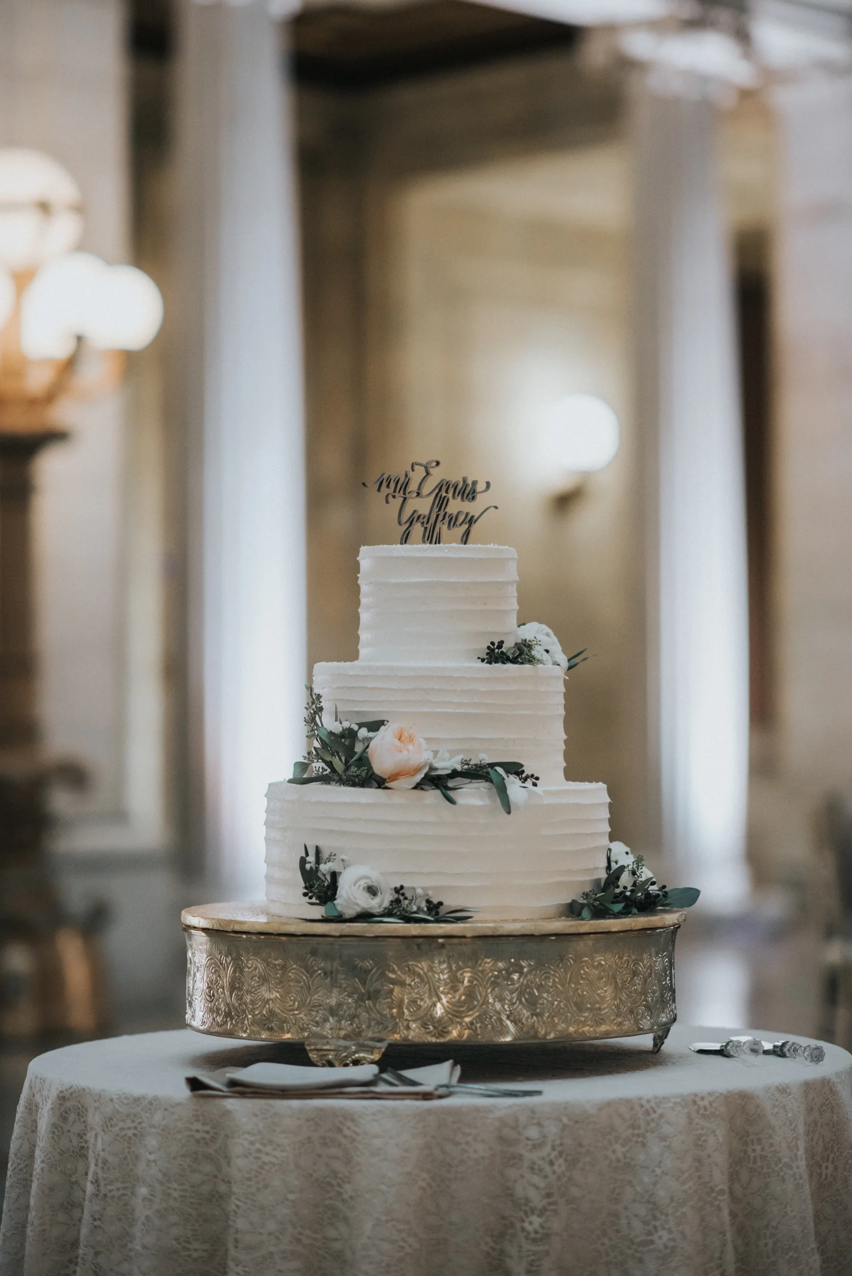 WEDDING AT THE OLD COURTHOUSE IN CLEVELAND OH | GINA + RYAN