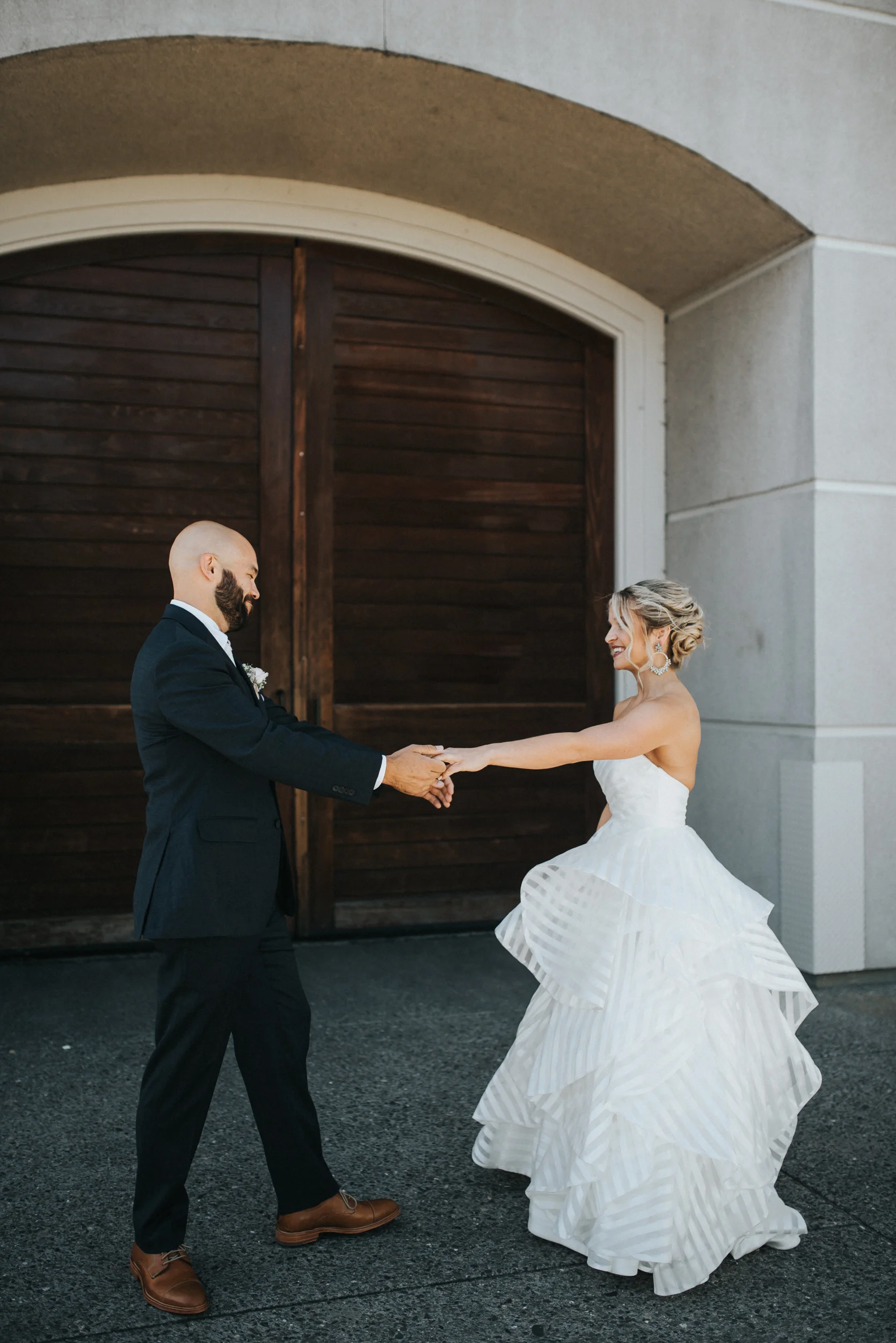 wedding at sbragia family vineyards geyserville california melanie and addison