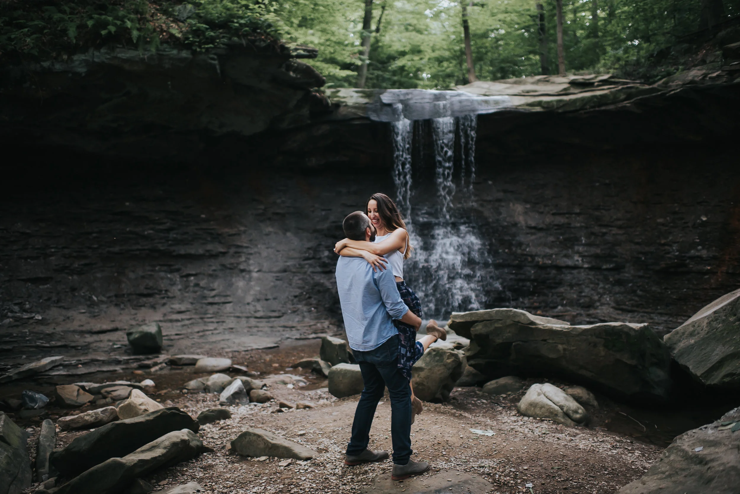 Blue Hen Falls Engagement photos | Laura and Ryan