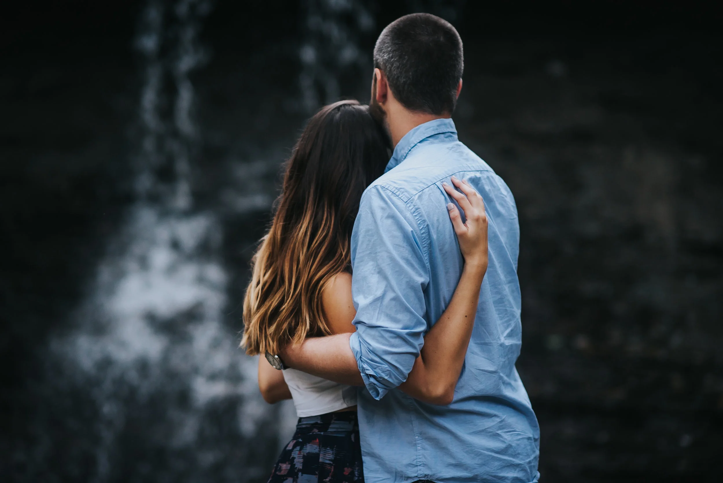 Blue Hen Falls Engagement photos | Laura and Ryan