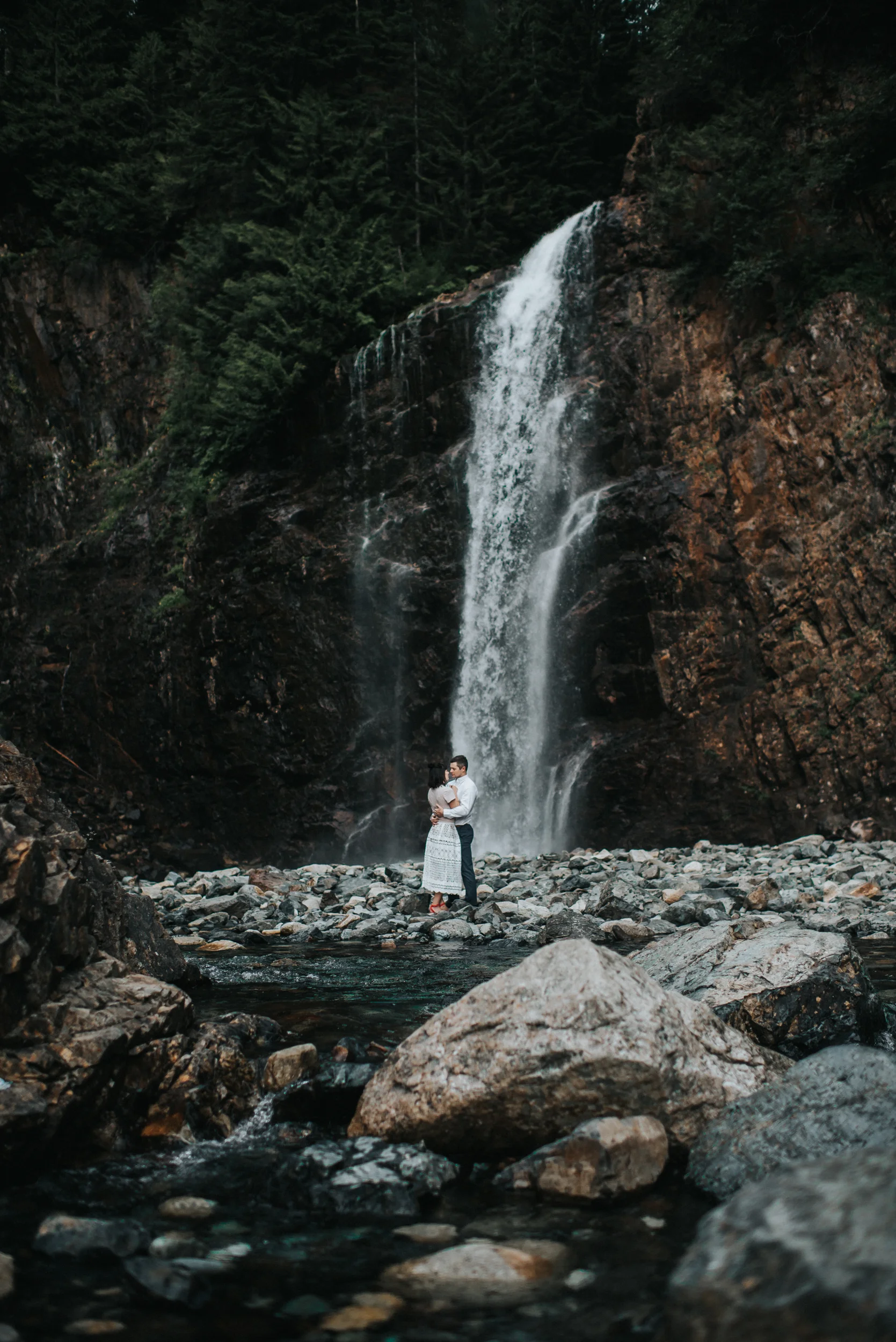 Engagement at Franklin Falls in Snoqualmie Pass, WA | Lauren & JC