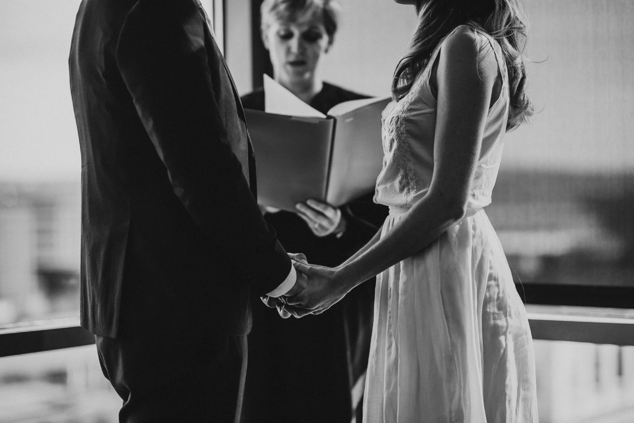 Courthouse Elopement In Downtown Seattle Washington | Taylor & David