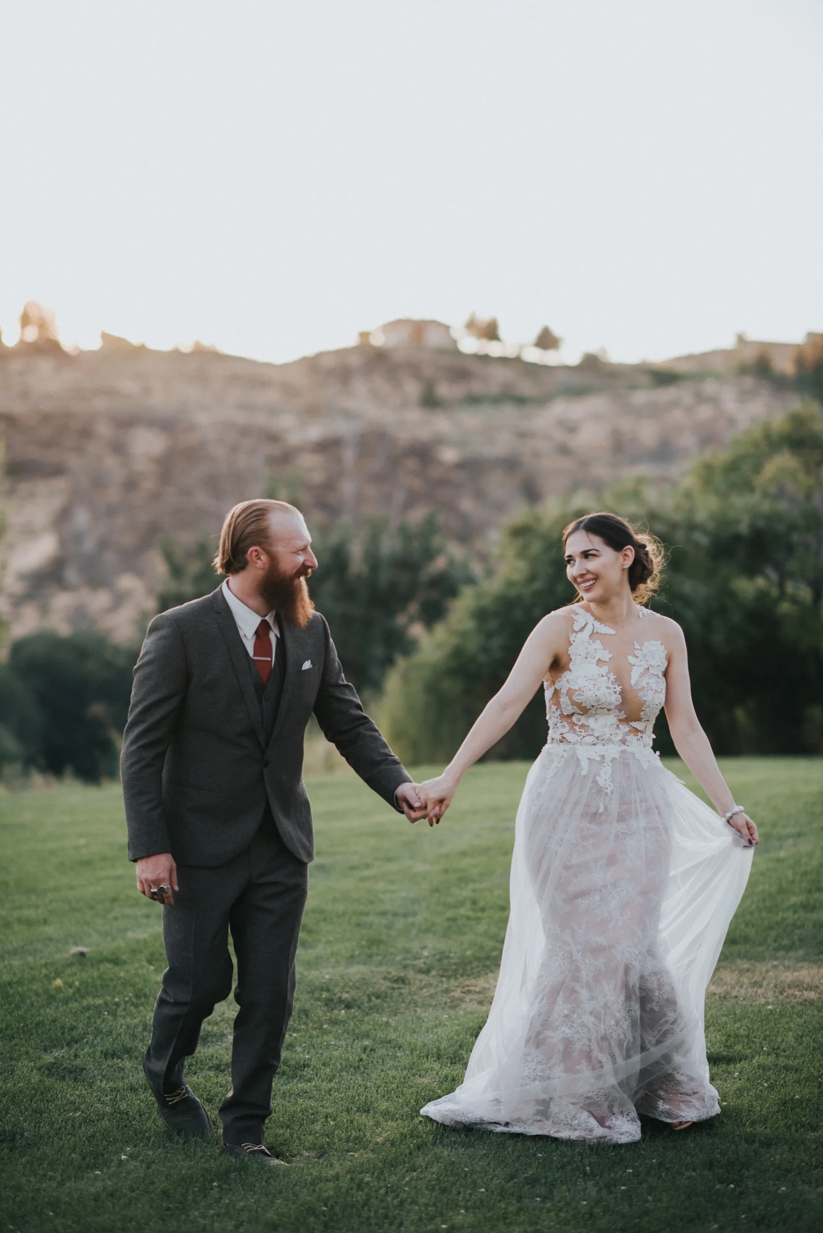 Backyard Wedding in Yakima Washington | Andrea & Mitch