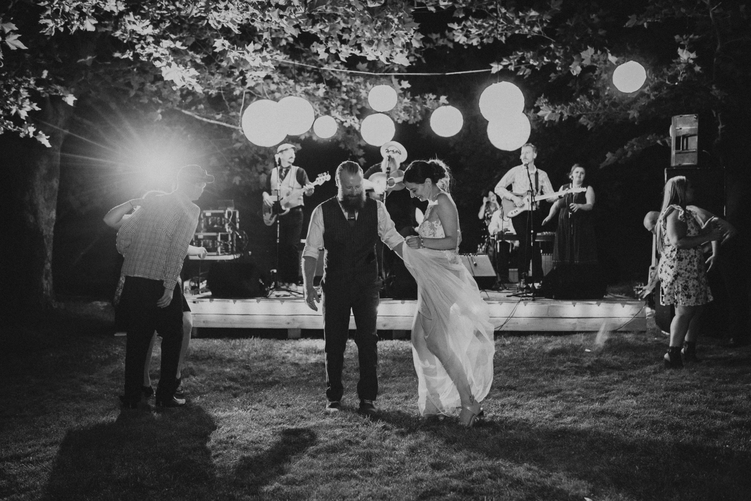 Backyard Wedding in Yakima Washington | Andrea & Mitch