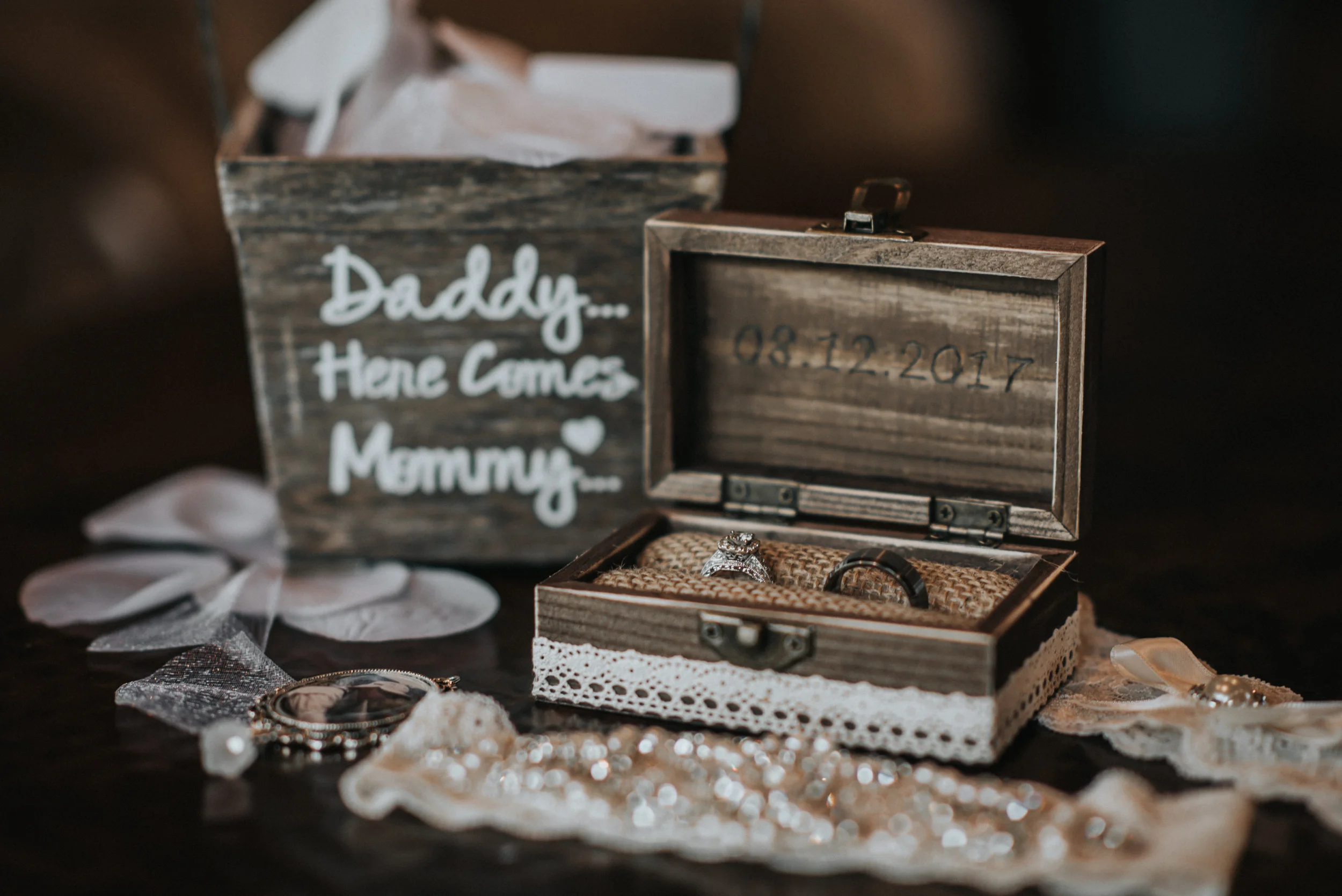 Wedding at The Cattle Barn in Cle Elum Washington | Megan & Ronny