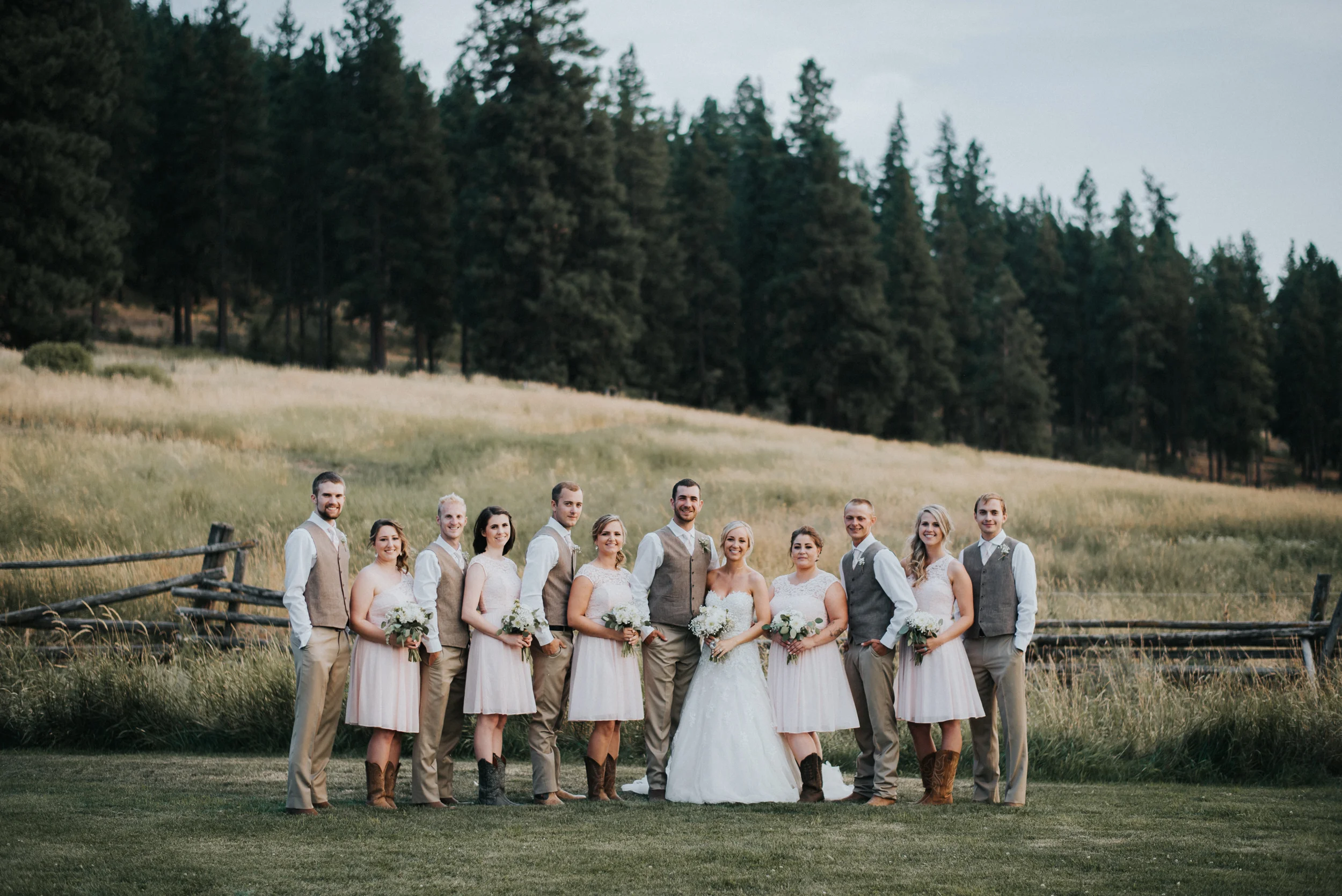 Wedding at The Cattle Barn in Cle Elum Washington | Megan & Ronny