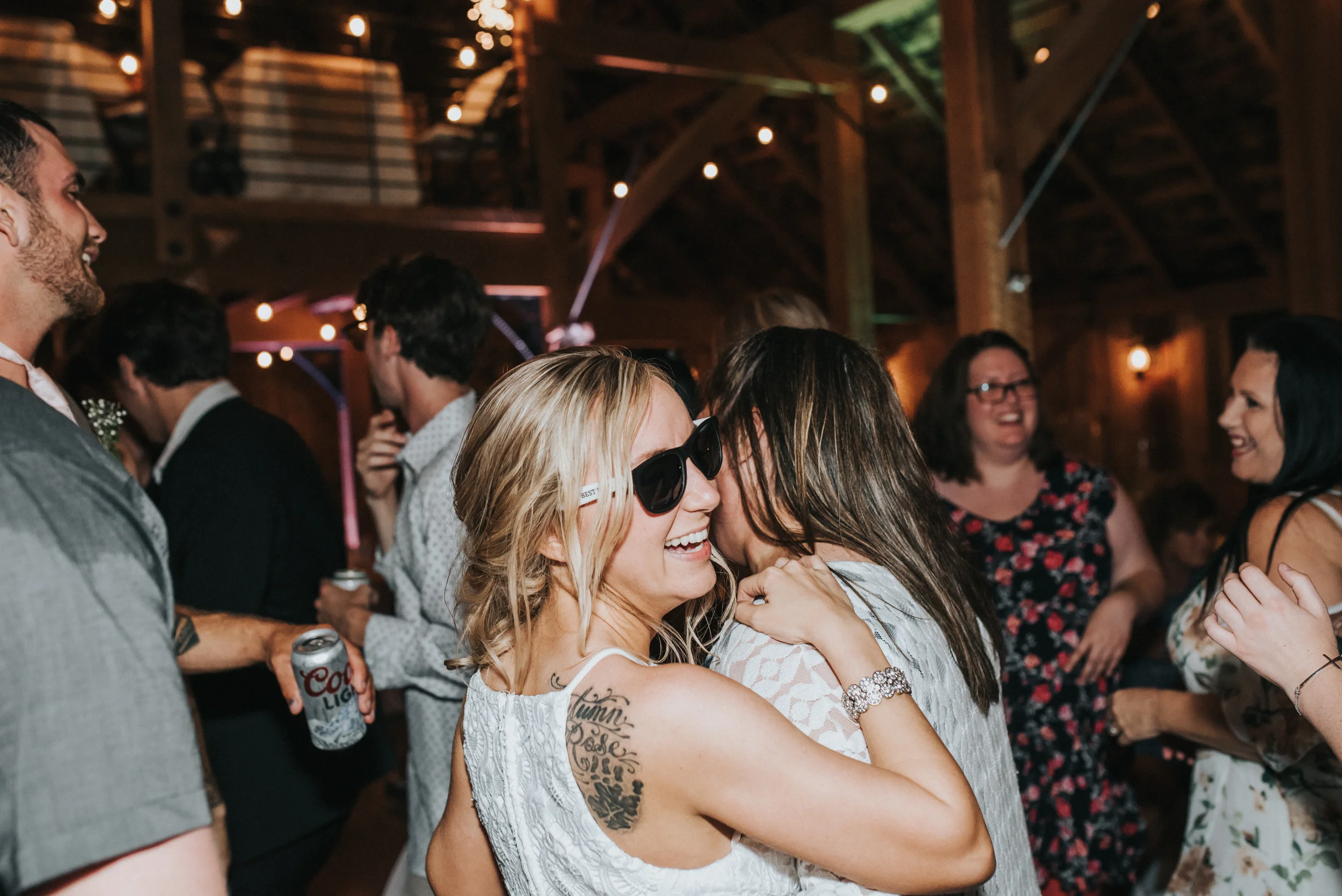 Wedding at The Cattle Barn in Cle Elum Washington | Megan & Ronny