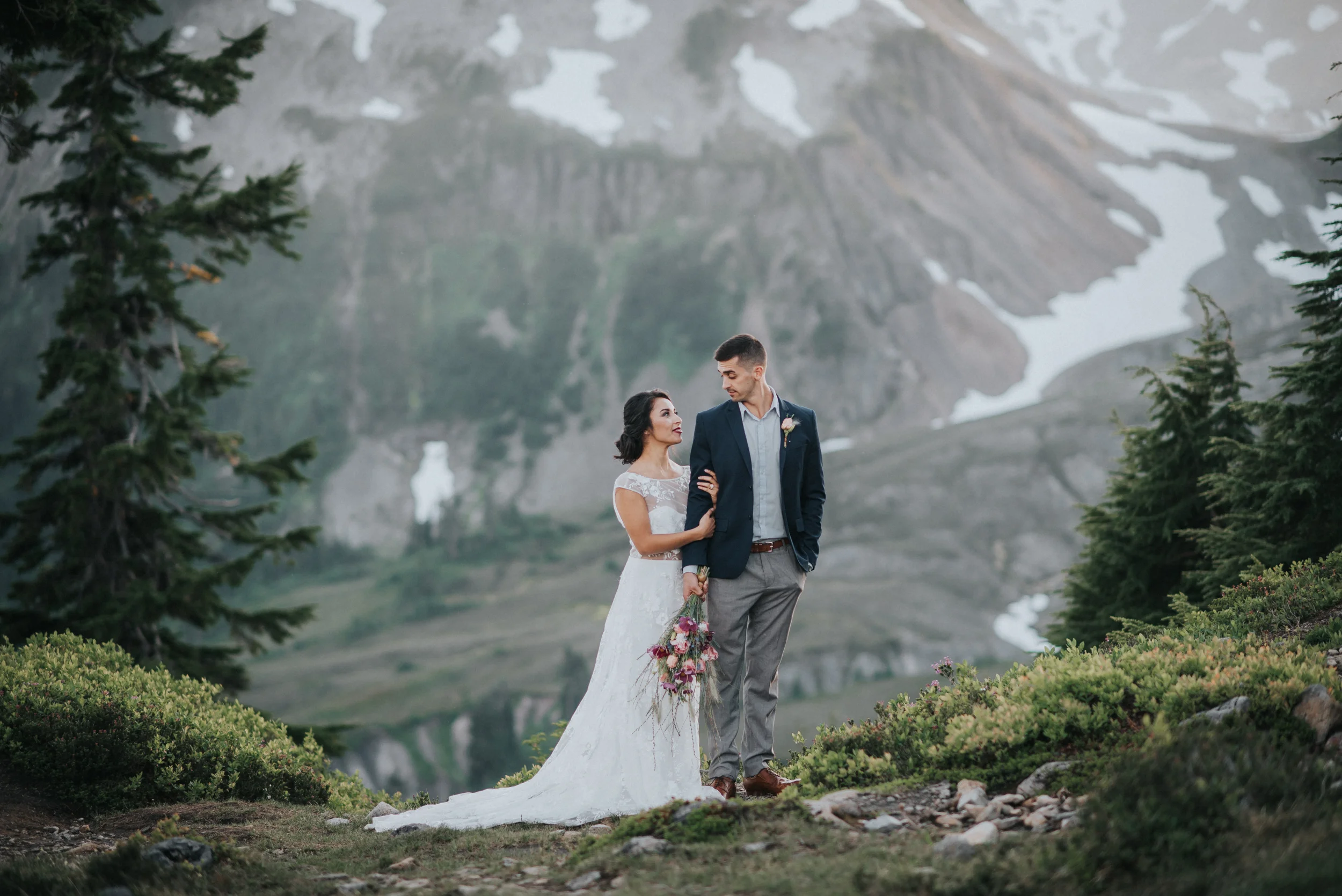 Styled Elopement at Artist Point, Mount Baker Washington | Alyssa & Ethan