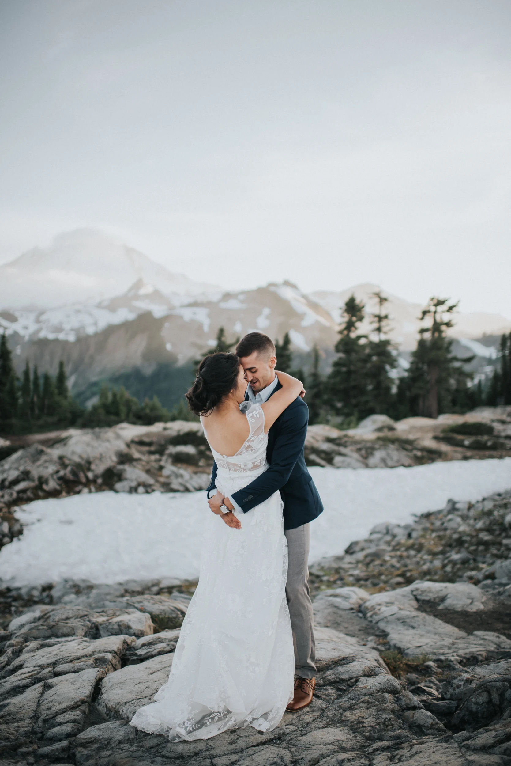 Styled Elopement at Artist Point, Mount Baker Washington | Alyssa & Ethan