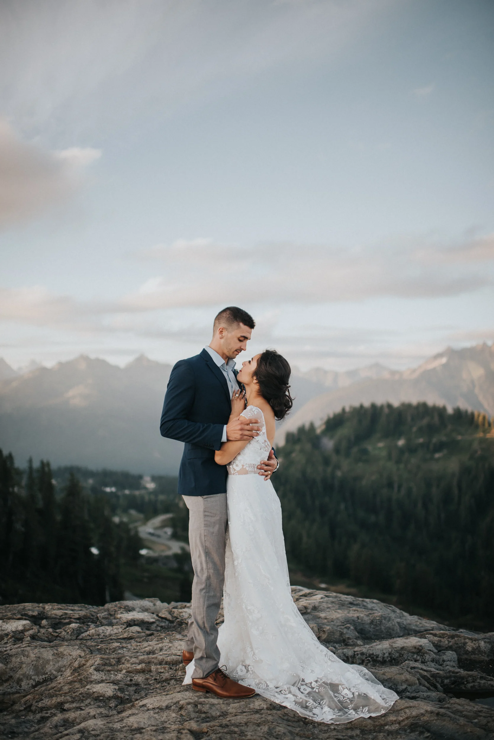 Styled Elopement at Artist Point, Mount Baker Washington | Alyssa & Ethan