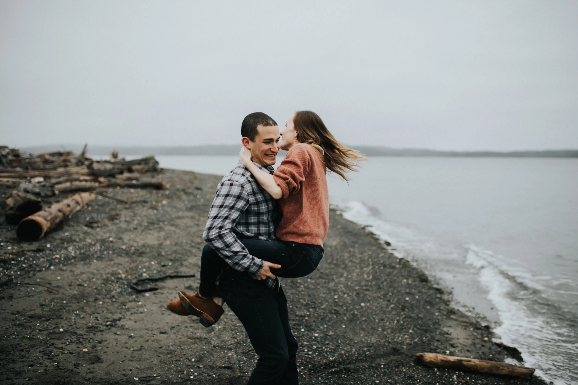 Engagement at Fay Bainbridge Park on Bainbridge Island WA | Nicole & Max