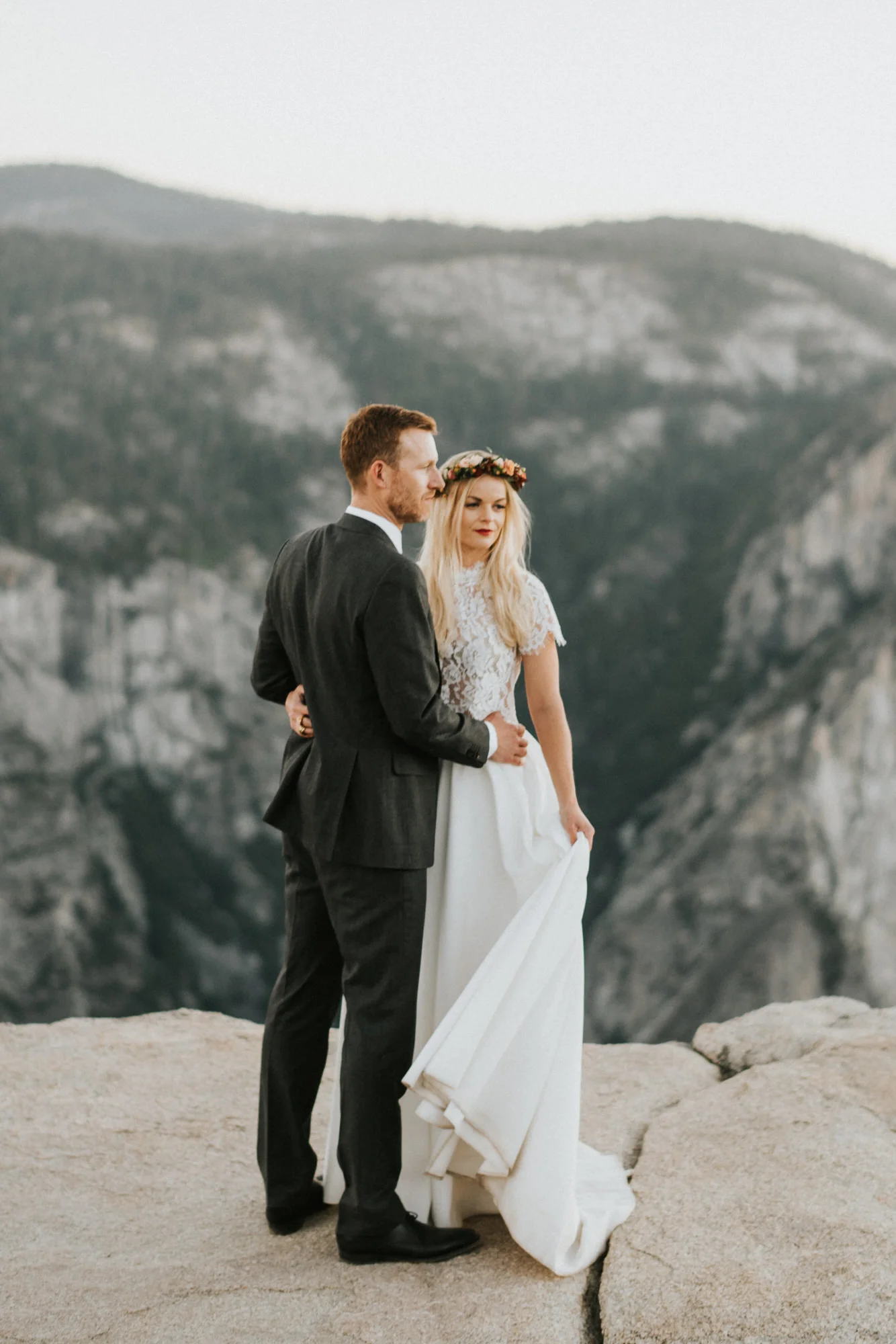 Sunrise Yosemite National Park Elopement at Taft Point