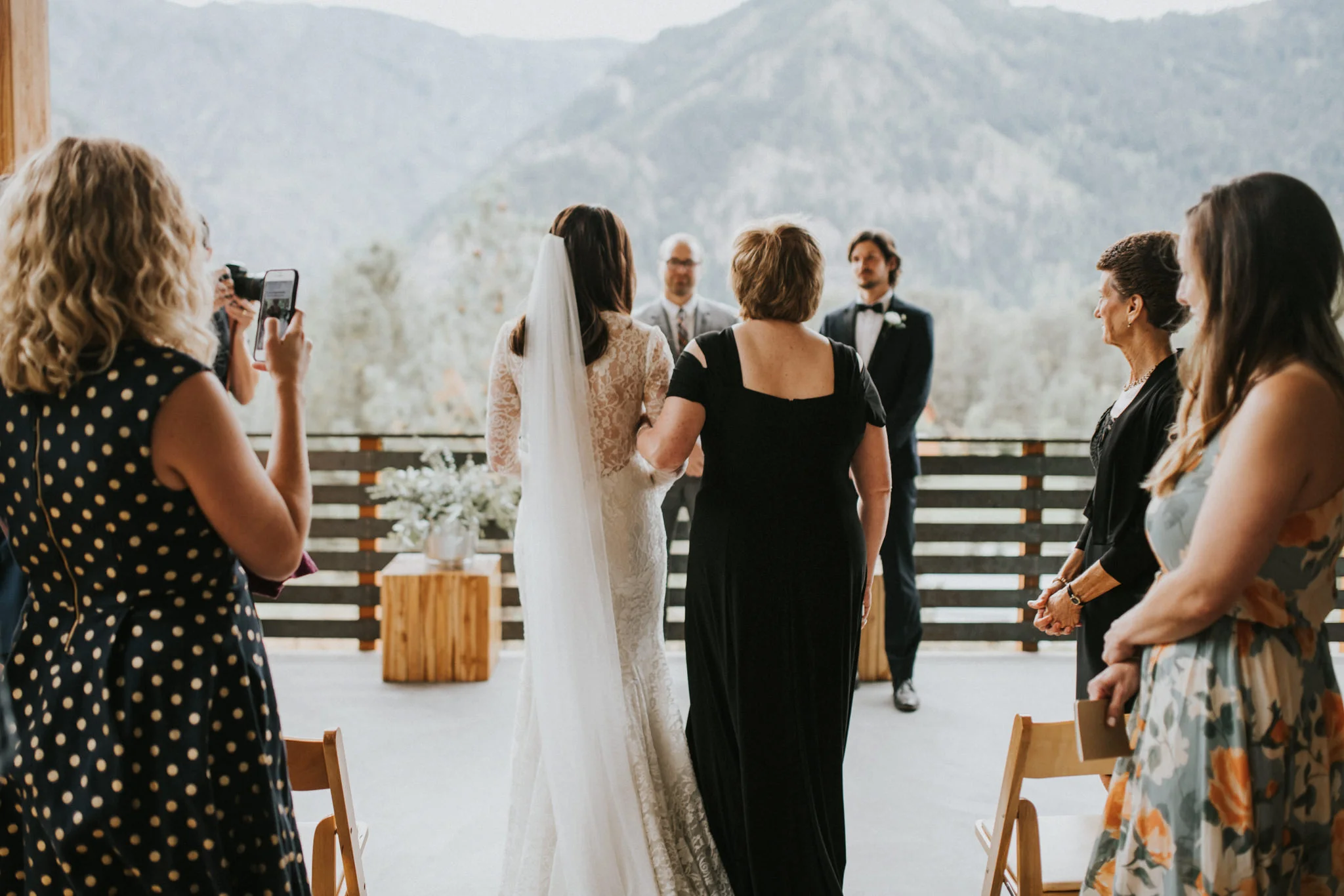 NaMu Lodge Leavenworth Washington Intimate Destination Wedding