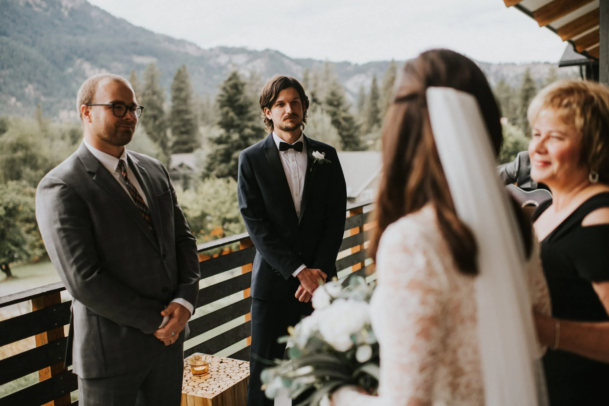 NaMu Lodge Leavenworth Washington Intimate Destination Wedding