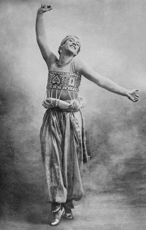 Dancer Vaslav Nijinsky in "Scheherazade", 1910