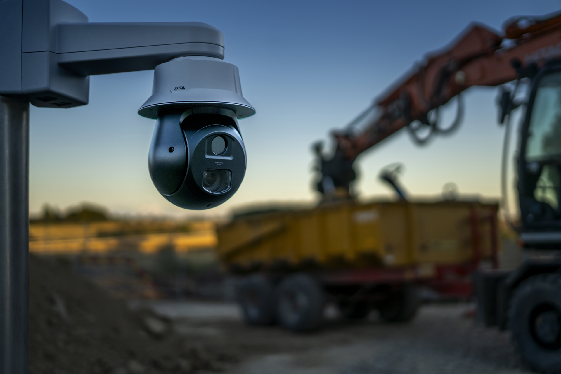 q6411le_construction_site_dusk_02_2509_hi_Mediaportal - Web PNG.png