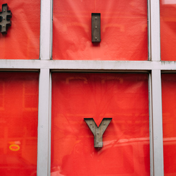 "#I<3YC"
