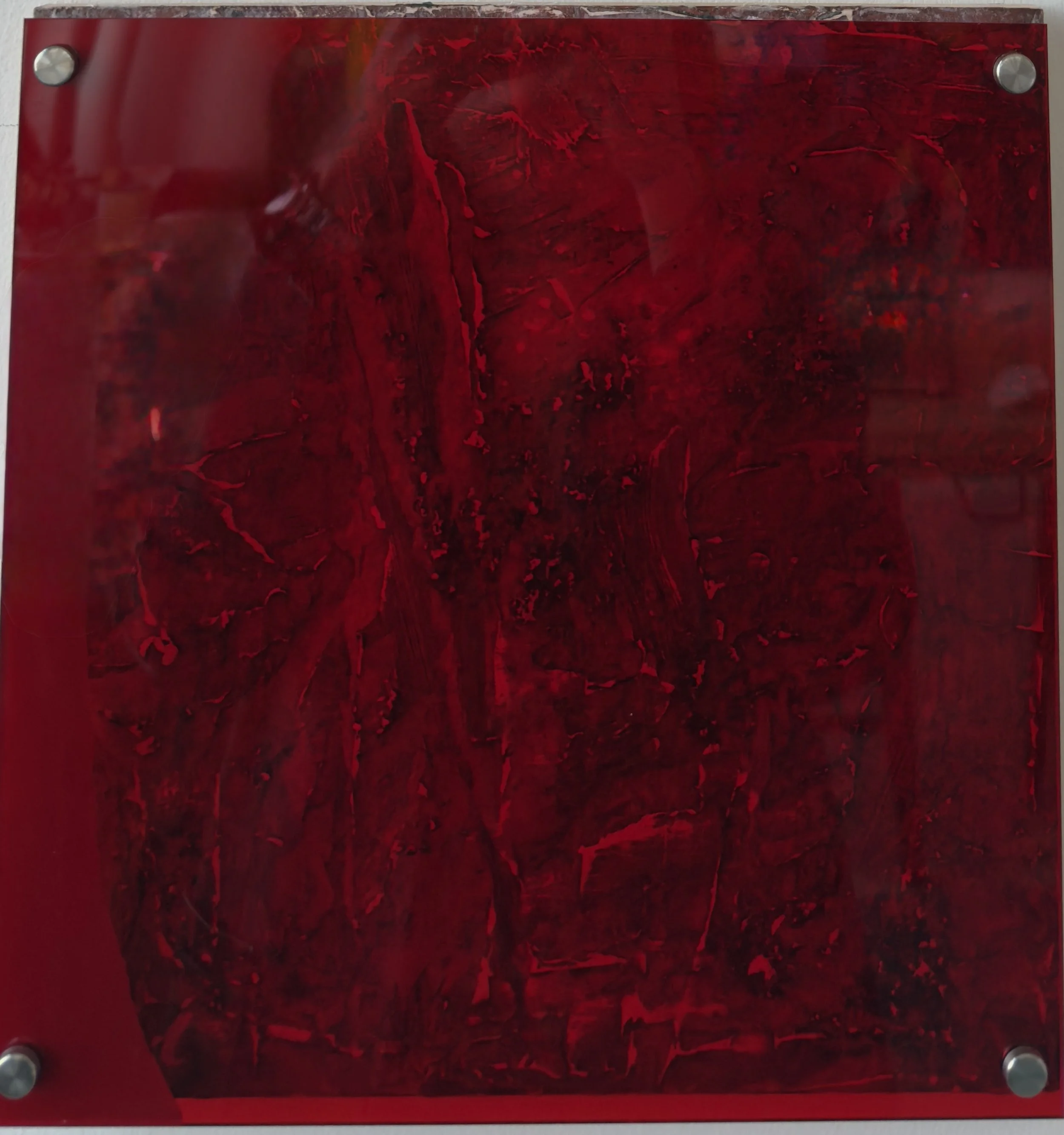 Study (Red), 2025. Oil, plaster, paper and acrylic sheet on wood.
121ｘ12 in. (30 x 30 cm)