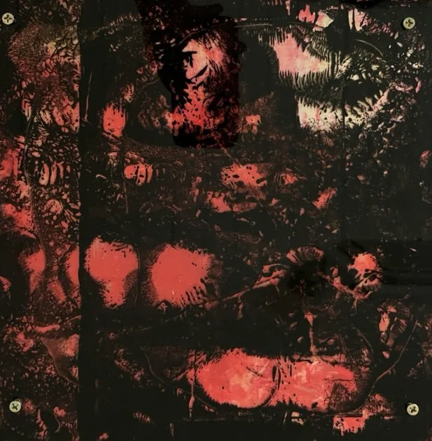 Study CL (Red), 2024. Oil, beeswax and acrylic sheet on wood. 10ｘ10 in. (25ｘ25 cm)