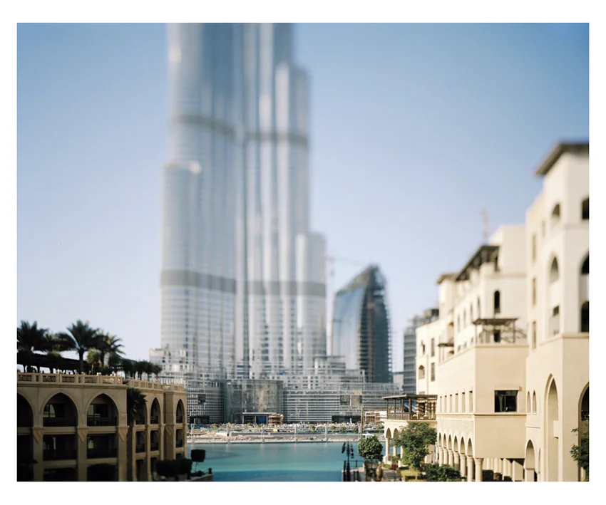 Archival Pigment Print on Hahnemuhle paper, 30 x 40 inches, 76.2 x 101.6 cms TJO11SQ02, Edition of 5