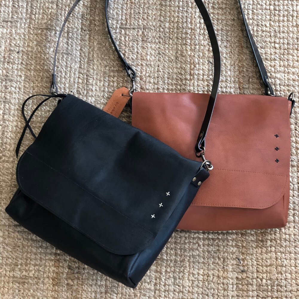 Diane Leather Messenger Bag