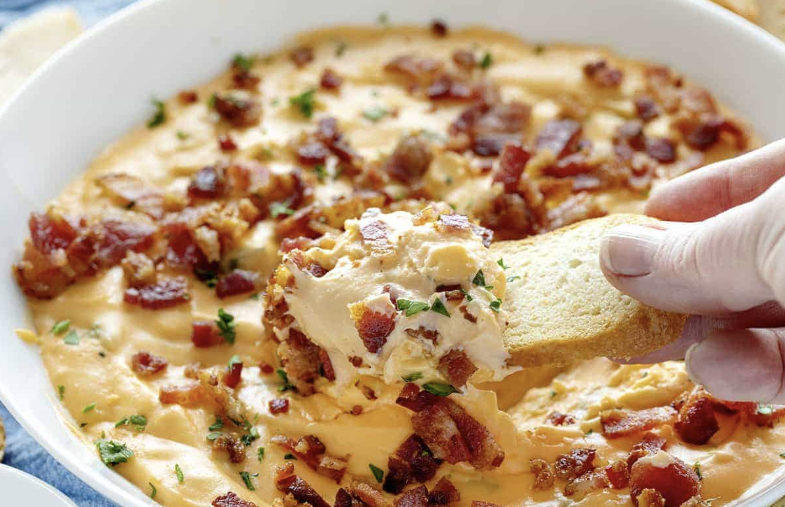 bacon cheddar dip .png