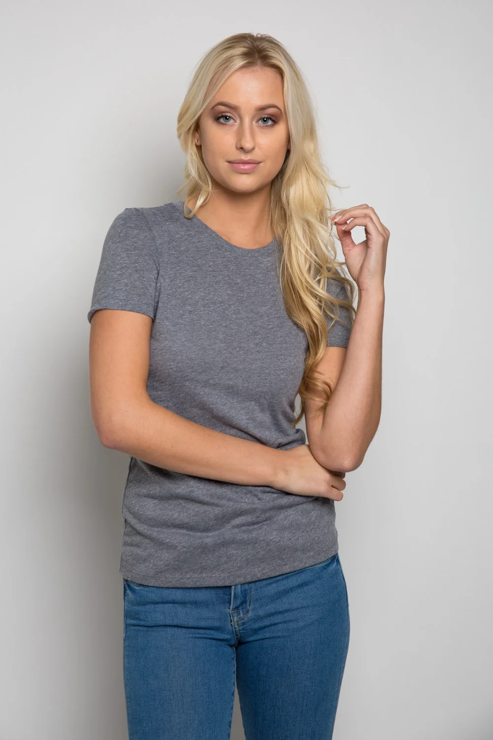 Womens V Neck (17 of 43).jpg