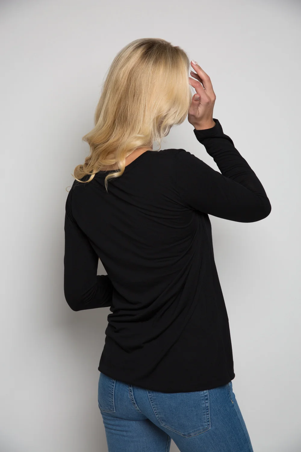 Womens V Neck (2 of 3).jpg