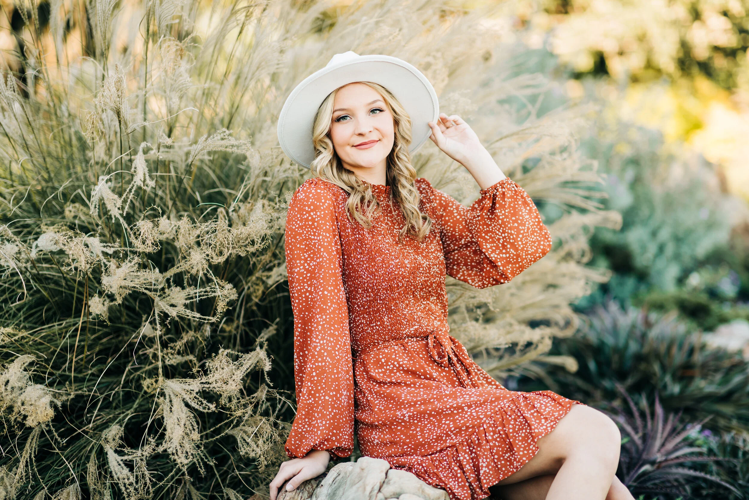 Ashlyn's Rip Van Winkle Gardens Senior Session