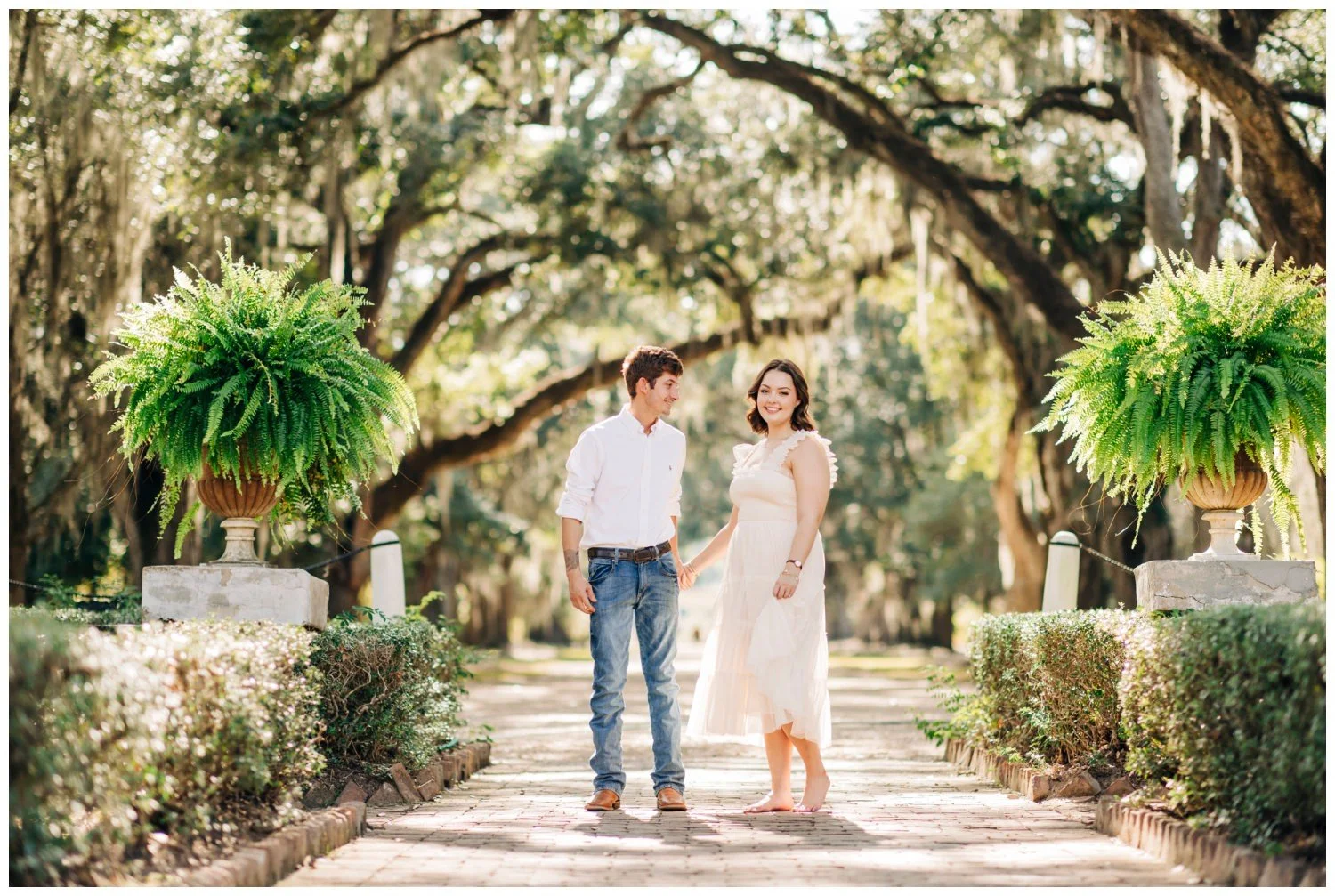 Kinley + Jordan's St Francisville Engagement Session