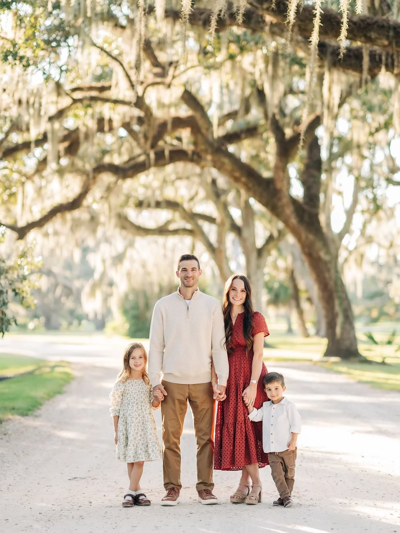 Love seeing this sweet family in front of my camera every October! 🤎