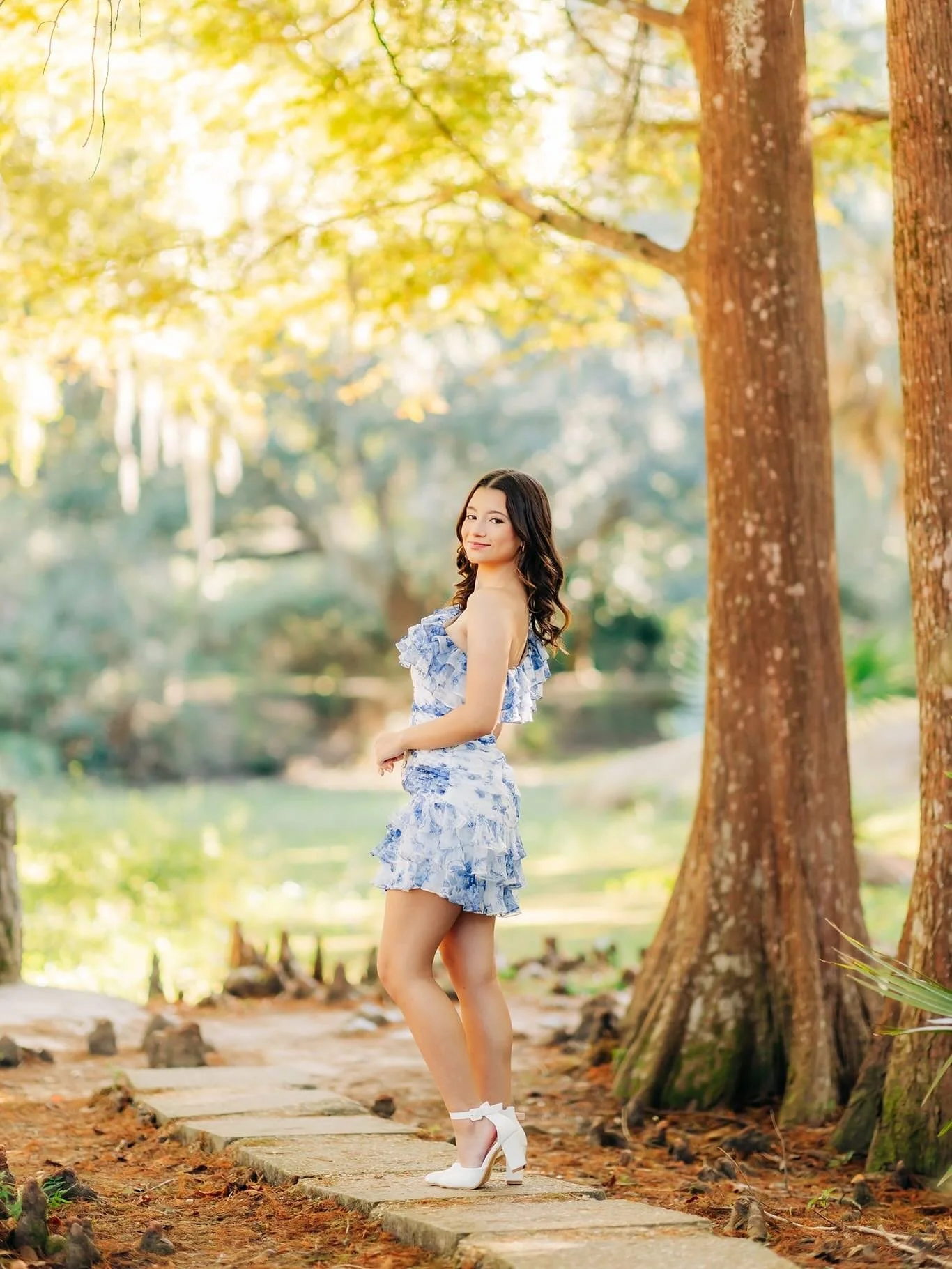 Love the golden colors making their appearance!