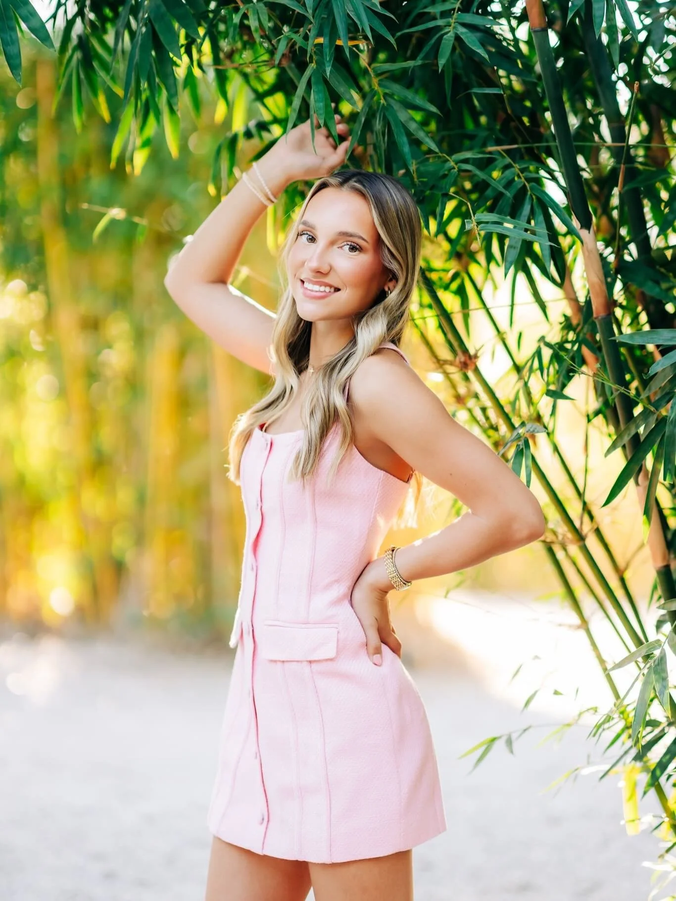 Sweet Maylee and gorgeous sunny glow ☀️