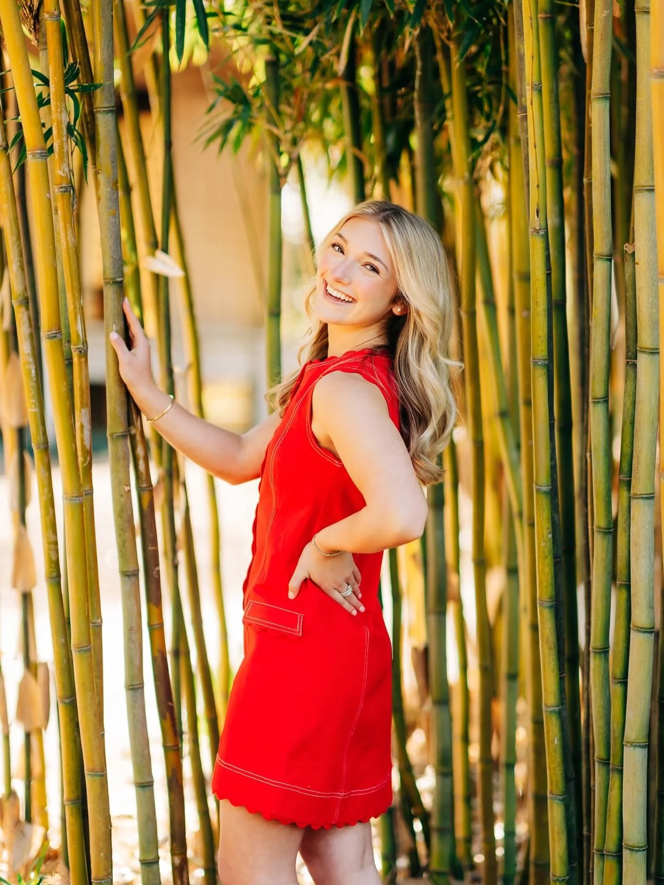 Some sessions just feel like hanging out with a friend, we laughed and had so much fun during Lauren&rsquo;s senior session and those are just my favorite work days because they don&rsquo;t feel like work at all!