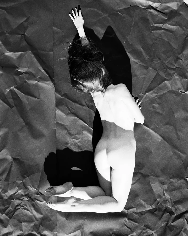 Persistent and Falling, 2015, gelatin silver print. 20x16" edition of 3 plus 2 artist's proofs © Whitney Hubbs