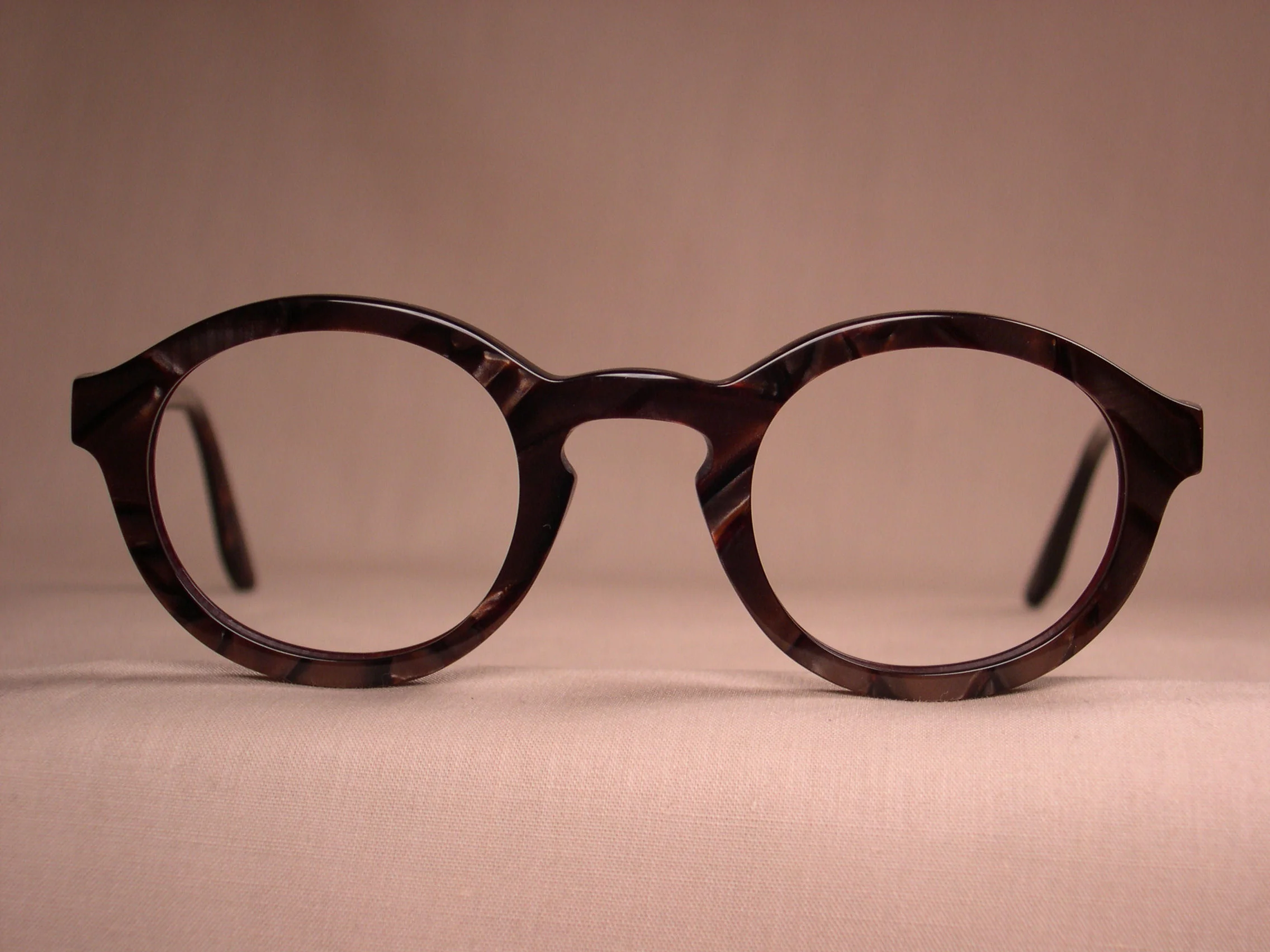 Indivijual Custom Glasses 38.jpg