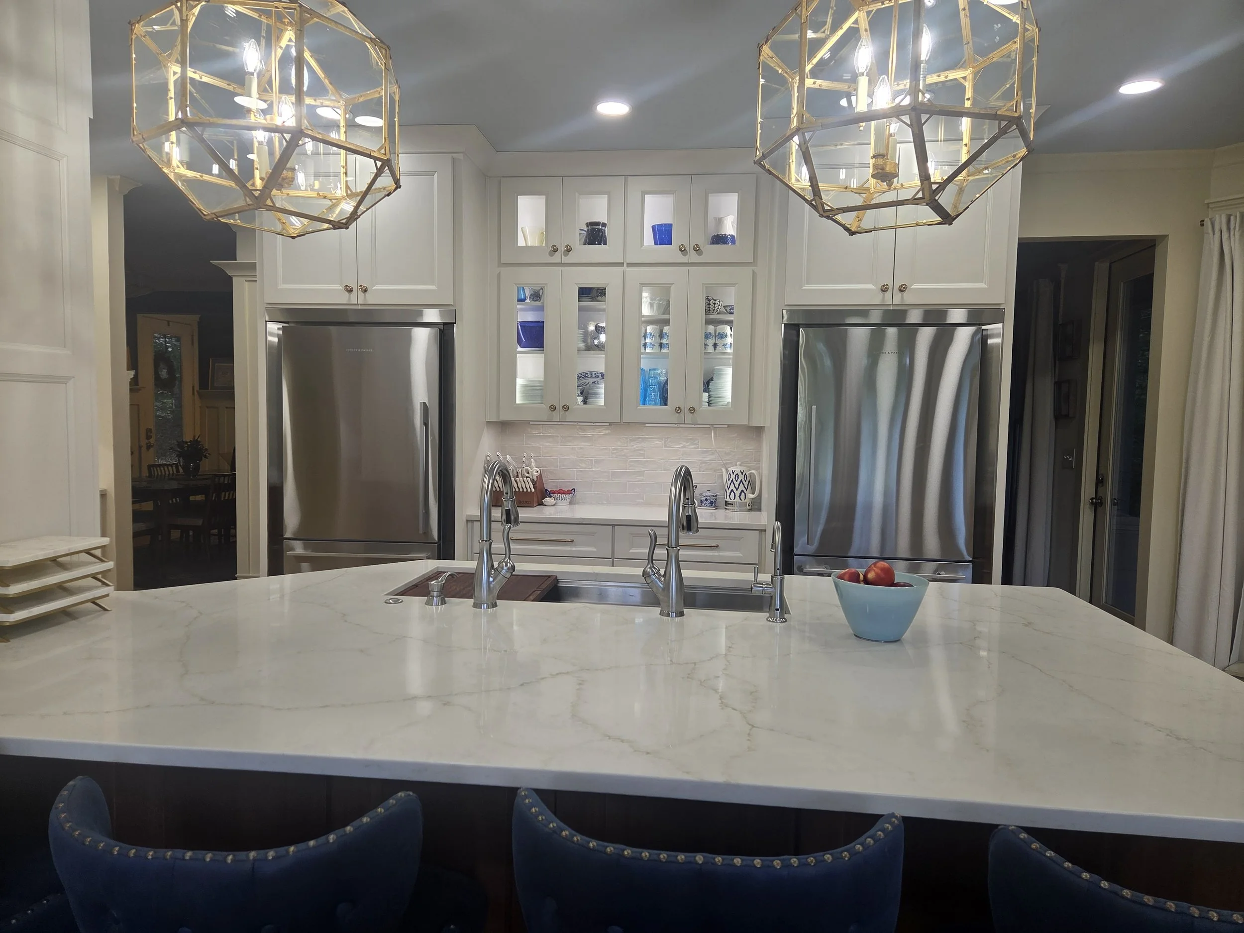 SReets front view.jpg