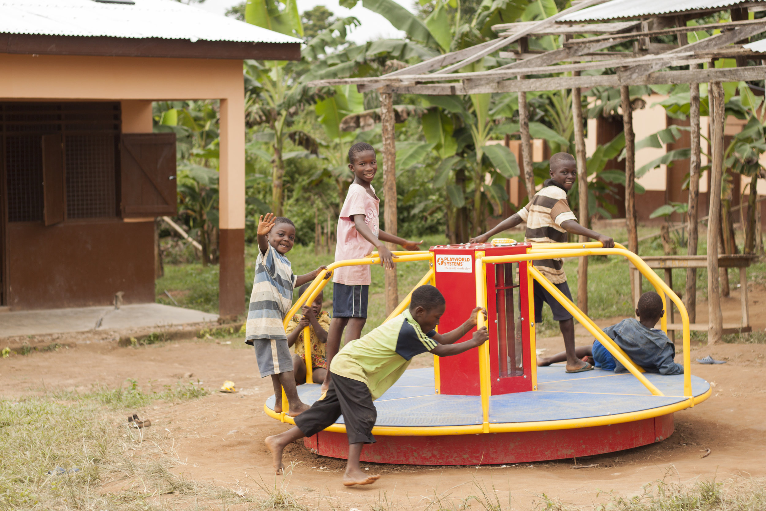 Merry-go-round at Fatwa Kosie