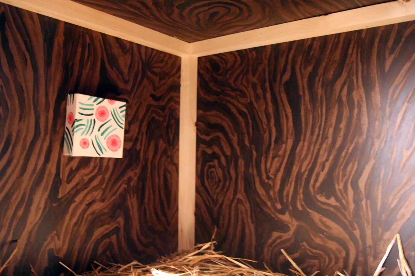 Empire of Dirt, 2014 @ Connie Wong