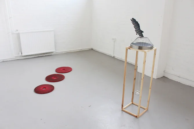 Circles connecting with collapsed time, mirror, broken glass fragments, half cut sign board, black sponge ball, plaster block, glass brick, hoop, etc, 2015 @DongKwang Jo